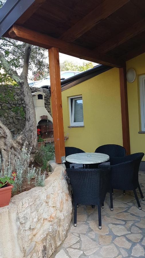 Apartmani Ljerka มาลินสกา ภายนอก รูปภาพ