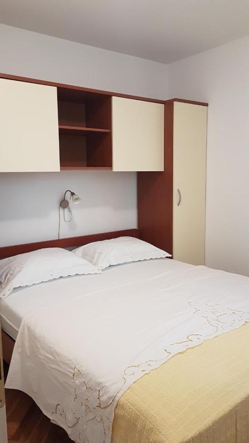 Apartmani Ljerka มาลินสกา ภายนอก รูปภาพ